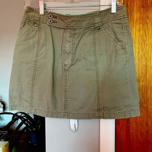Khaki/green cotton skort
